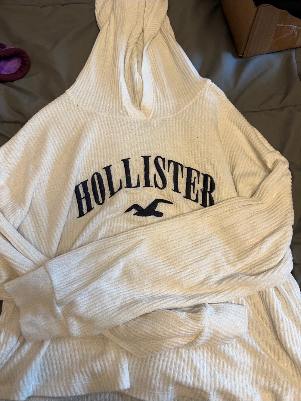 Hollister Cream Ribbed Hooded Pullover with Navy Logo